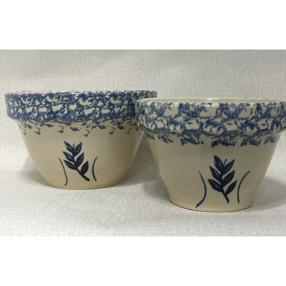 2 Ransbottom Roseville Pottery Wheat Blue Spongeware Nesting Bowls 6 & 7 Inch - Picture 5 of 10